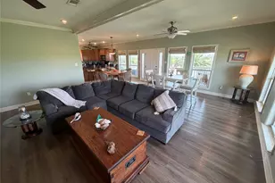 979 Rancho Carribe Dr, Crystal Beach, TX 77650 - Photo 22