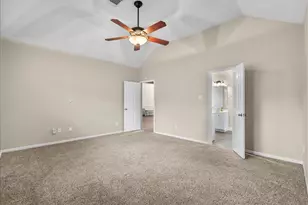 2733 W Oaks Blvd, Pearland, TX 77584 - Photo 20