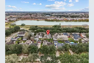 2733 W Oaks Boulevard, Pearland, TX 77584 - Photo 38