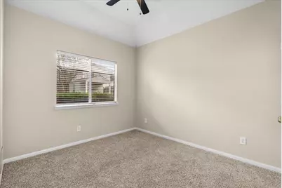 2733 W Oaks Boulevard, Pearland, TX 77584 - Photo 24