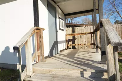 8977 Gladewood Street, Willis, TX 77318 - Photo 20