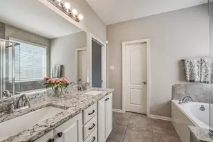 29111 Parker Trace Dr, Fulshear, TX 77441 - Photo 20
