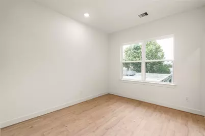 5018 Schuler Street, Houston, TX 77007 - Photo 18