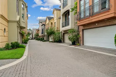 9281 Buffalo Speedway, Houston, TX 77025 - Photo 2