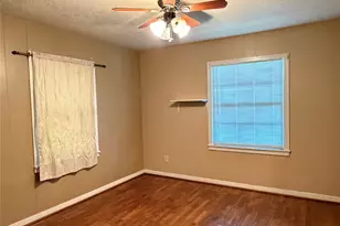 426 E Fm 1093 Rd, Wallis, TX 77485 - Photo 6