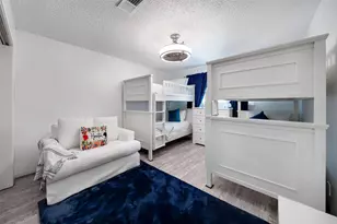 1127 Tiki Dr, Tiki Island, TX 77554 - Photo 26