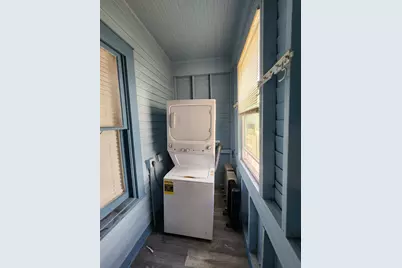 1601 40th Street, Galveston, TX 77550 - Photo 10