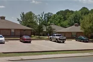 1500 E Marshall Ave, Longview, TX 75601 - Photo 4