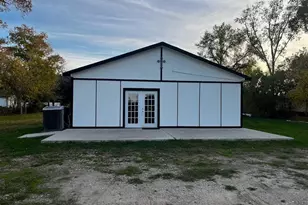 17619 Lewis Dr, Cypress, TX 77433 - Photo 2