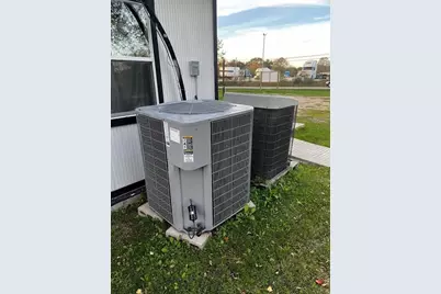 17619 Lewis Dr, Cypress, TX 77433 - Photo 6