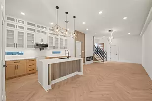 5042 Pershing St, Houston, TX 77033 - Photo 6