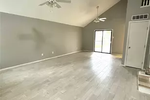 20219 Black Hickory Ct, Katy, TX 77449 - Photo 2