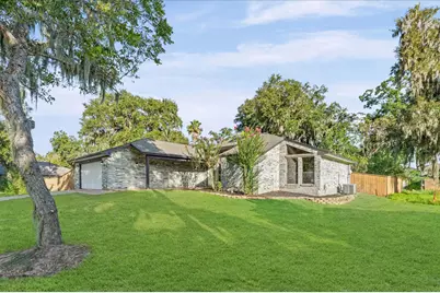339 Freeman Boulevard, West Columbia, TX 77486 - Photo 2