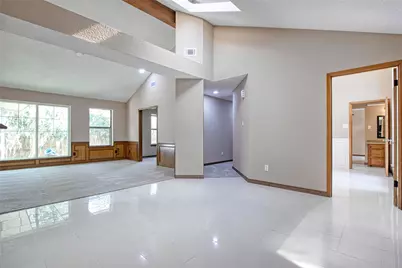 339 Freeman Boulevard, West Columbia, TX 77486 - Photo 4