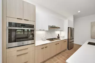 2223 Via Isa Ln, Houston, TX 77051 - Photo 10