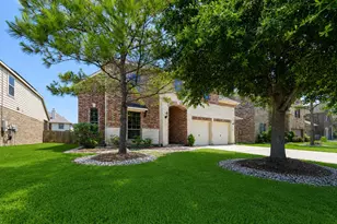 6323 Orange Blossom Ln, Rosenberg, TX 77471 - Photo 2