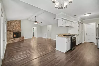 2313 Goodrich Street, Pearland, TX 77581 - Photo 4