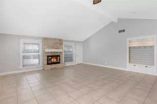 11302 Blackhawk Blvd, Houston, TX 77089 - Photo 10