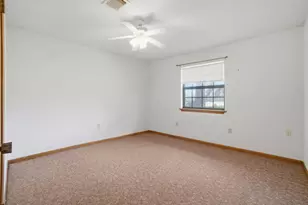 15 Brumley Dr, Huntsville, TX 77320 - Photo 30