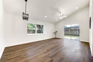 5002 Meadow Pl Dr, La Porte, TX 77571 - Photo 20