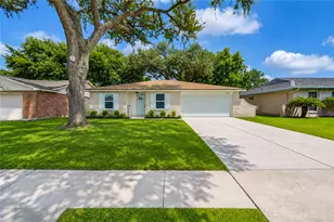 5002 Meadow Pl Dr, La Porte, TX 77571 - Photo 6
