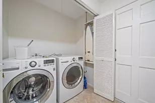 11614 Plumbrook Dr, Houston, TX 77099 - Photo 22