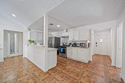 11614 Plumbrook Drive, Houston, TX 77099 - Photo 12