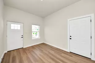 8025 Peachtree St, Houston, TX 77016 - Photo 8