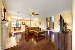 11915 Canyon Timbers Dr, Tomball, TX 77377 - Photo 12