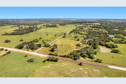2602 Bootlegger Lane, Yoakum, TX 77995 - Photo 26