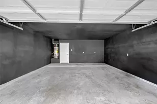 7803 Blackbird Ln, Baytown, TX 77523 - Photo 34