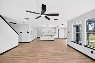 7803 Blackbird Ln, Baytown, TX 77523 - Photo 12