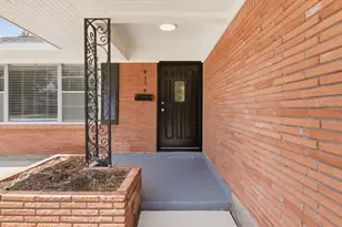 4114 Sarong Dr, Houston, TX 77025 - Photo 6
