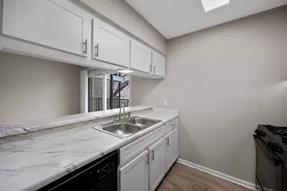 8810 Tallwood Drive #067, Austin, TX 78759 - Photo 8