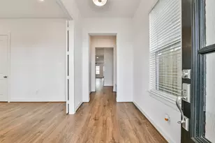 2511 S Houston Ave, Pearland, TX 77581 - Photo 4