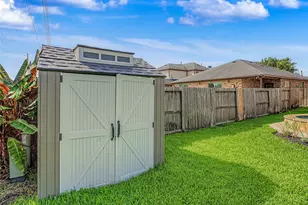 27234 Aspen Falls Ln, Fulshear, TX 77441 - Photo 36