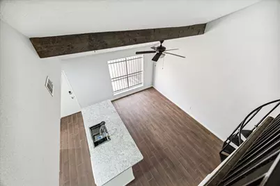 8628 Maplecrest Drive, Houston, TX 77099 - Photo 8