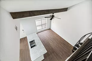 8628 Maplecrest Dr, Houston, TX 77099 - Photo 8