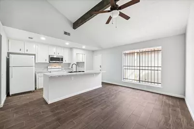 8628 Maplecrest Drive, Houston, TX 77099 - Photo 2