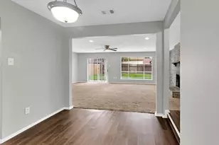 8406 Daycoach Ln, Houston, TX 77064 - Photo 12