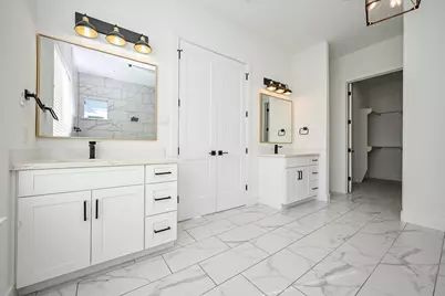 1932 Hoskins Drive, Houston, TX 77080 - Photo 20