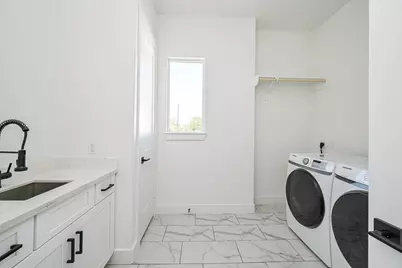 1932 Hoskins Drive, Houston, TX 77080 - Photo 24