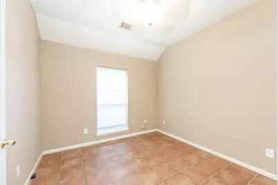 7111 Glenwood Drive, Sugar Land, TX 77479 - Photo 26