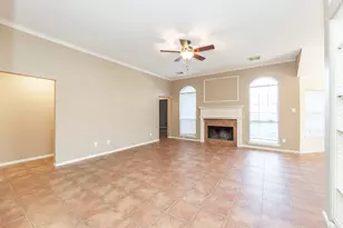 7111 Glenwood Dr, Sugar Land, TX 77479 - Photo 10