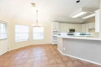 7111 Glenwood Drive, Sugar Land, TX 77479 - Photo 14