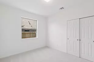 21911 Iris Colony Dr, Waller, TX 77484 - Photo 14
