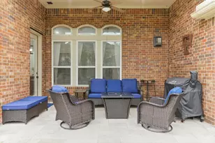 7 Camplight Court, The Woodlands, TX 77389 - Photo 40