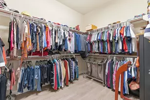 7 Camplight Court, The Woodlands, TX 77389 - Photo 32