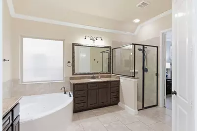 7 Camplight Court, The Woodlands, TX 77389 - Photo 30