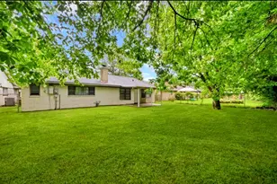 16126 La Cabana Dr, Houston, TX 77062 - Photo 20